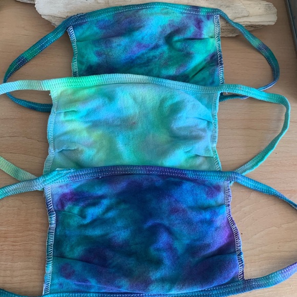 NWT blue & green tie dye mask bundle - Picture 3 of 7